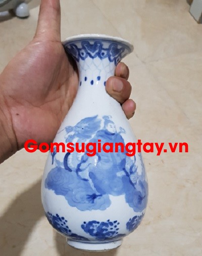 Bình sứ phỏng cổ