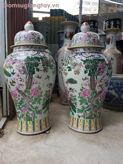 CHóe Sứ  hàng gấm 