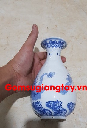 Bình sứ phỏng cổ