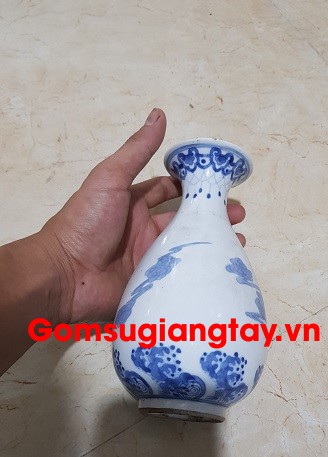 Bình sứ phỏng cổ