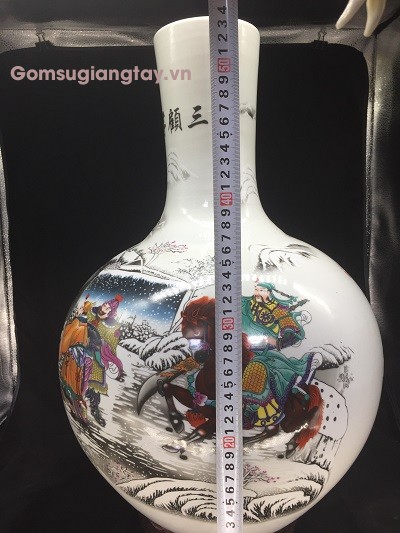 Bình sứ  giáng củ tỏi
