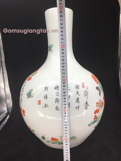 Bình  sứ củ tỏi trưng bày cắm hoa