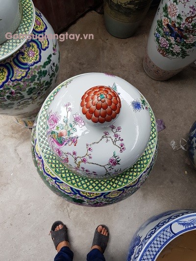 CHóe Sứ  hàng gấm 